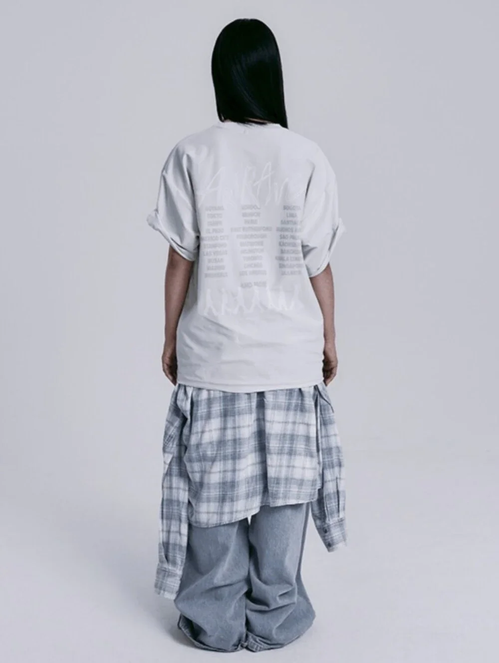 Official BTS Arirang T-Shirt Tour merch - Picture 2 of 12